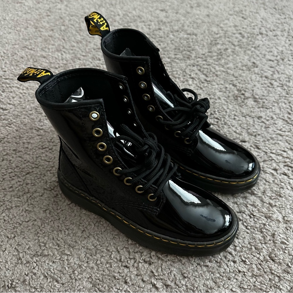 Dr. Martens Shoes Womens Size 5 Zavala Black Patent Leather Boots